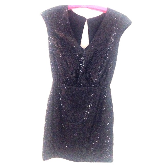H&m Black Fitted sequin dress never worn