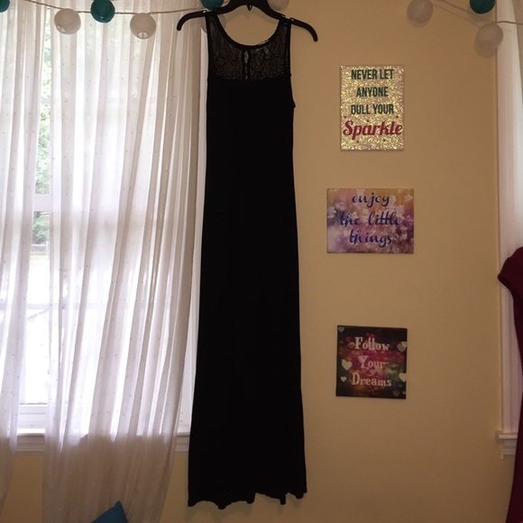 Long fit and flare maxi with lace.