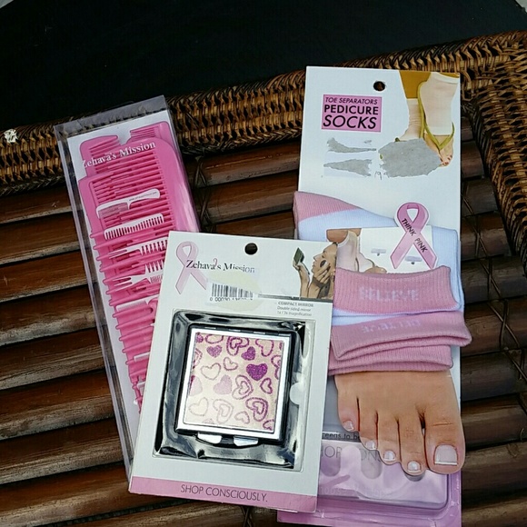 Zehava's Mission Cancer Support Beauty Bundle. NEW