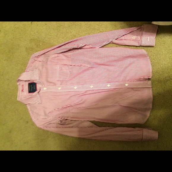 American Eagle Button Down