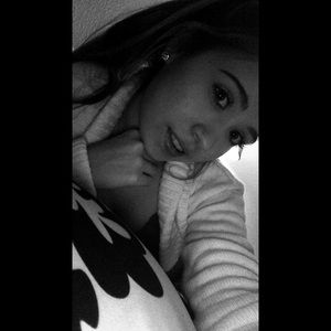 Meet your Posher, Brittney