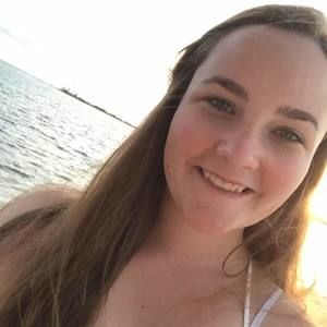 Meet your Posher, Makenzie
