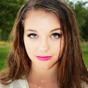 Meet your Posher, Kaitlin