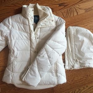 Sarah Jessica Parker "Bitten" brand puffer jacket