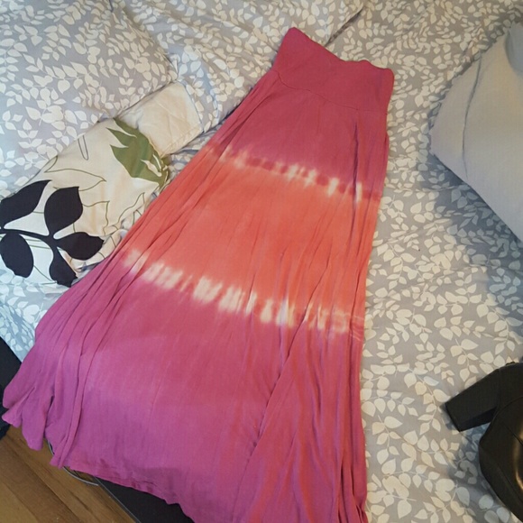 Maxi skirt