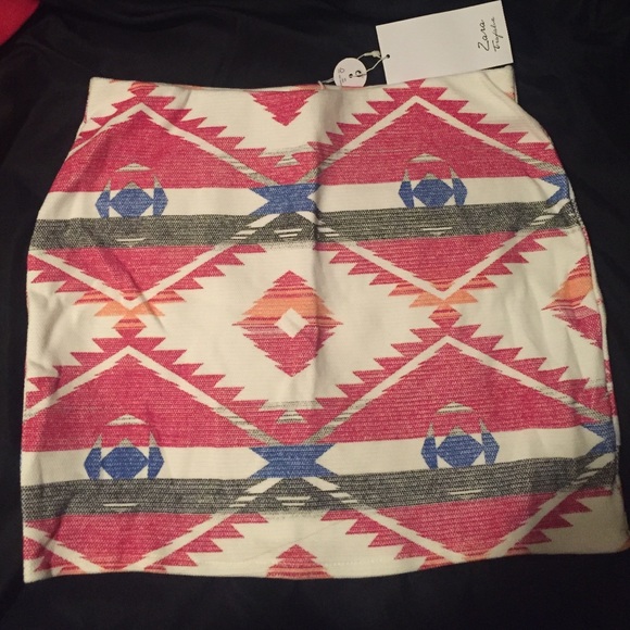 Ethnic skirt - Picture 2 of 3