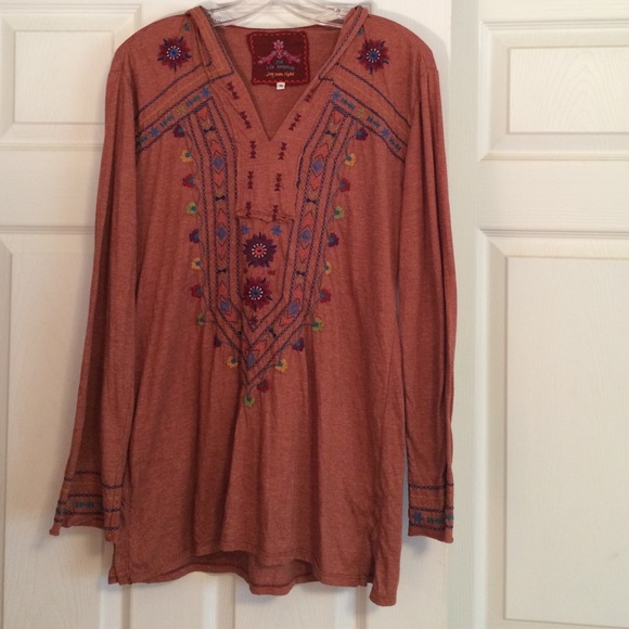 Darling Southwestern Top