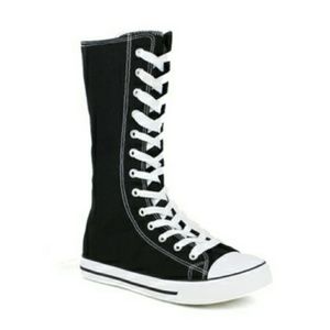 Preteen girls knee high black converse