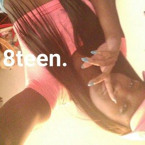 Meet your Posher, Aisha