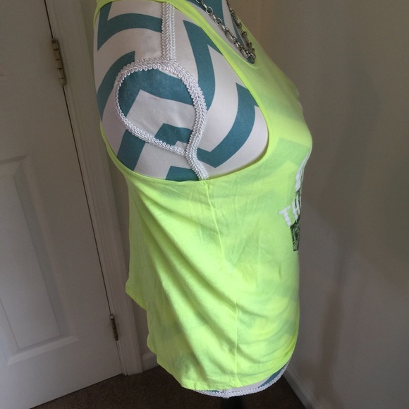 American Eagle Tank 🌟SOLD🌟 - Picture 2 of 4