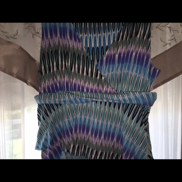 💙💜Very pretty tiered stylish dress 🎀