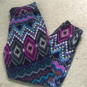 Flowing tribal print pants