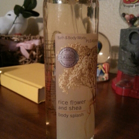 Rare discontinued Rice flower and shea body spray.