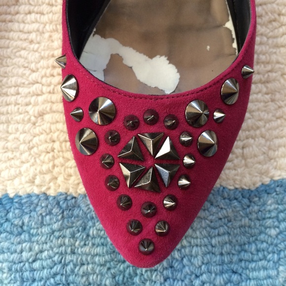 Rock & Republic Shoes - Rock & Republic Magenta Suede Flats Rock & Republic Shoes - Rock & Republic Magenta Suede Flats