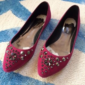 Rock & Republic Magenta Suede Flats