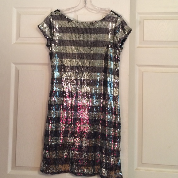 Sequent Dress