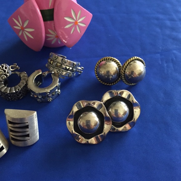 Earrigs - Picture 3 of 3