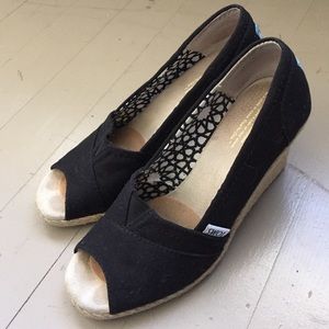 Tom wedges