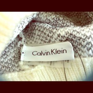 💥New with tags, never worn💥 Silver and cream