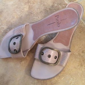 Lavender kitten heeled sandal