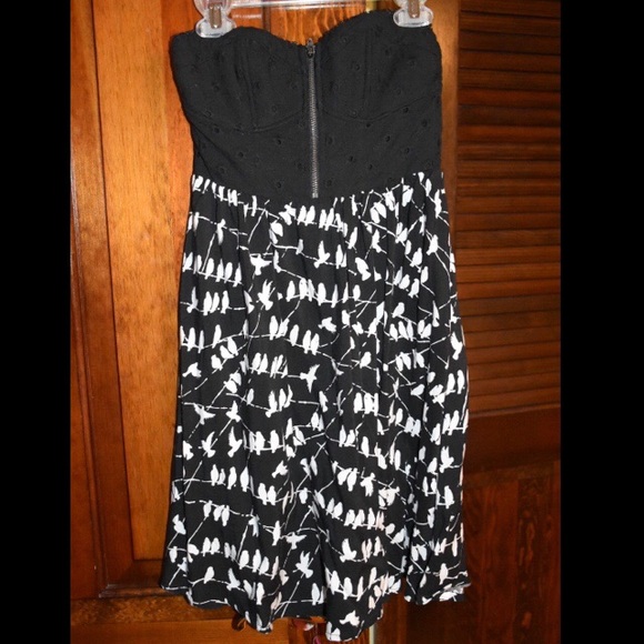 Black staples dress!👗