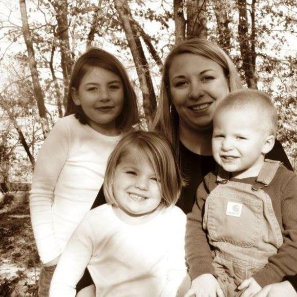 Meet your Posher, Michelle - Picture 1 of 1