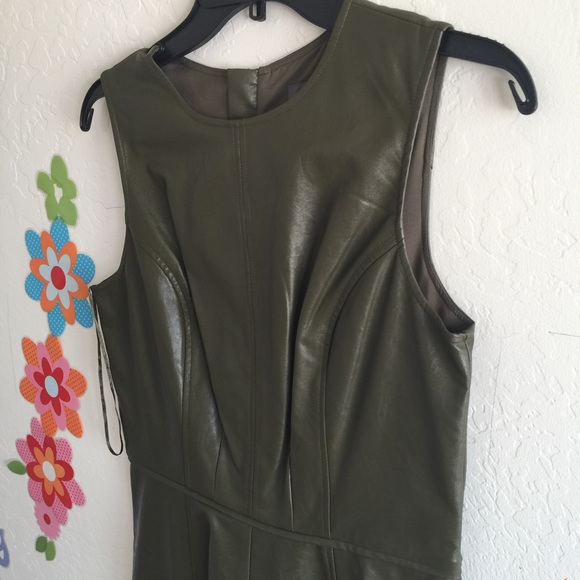 Vince Camuto Faux Leather Green Dress (Size 6) - Picture 2 of 3
