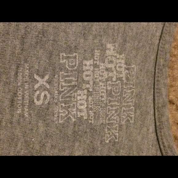 Victoria Secret Tanktop - Picture 3 of 3