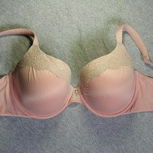 Victoria's Secret Lined Perfect Coverage Bra