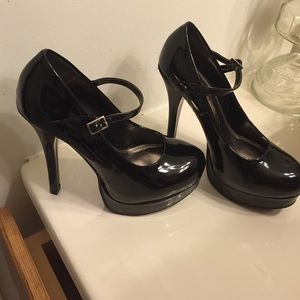 Black high heels💘 Chinese Laundy