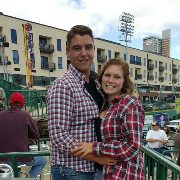 Meet your Posher, Taylor - Picture 1 of 1