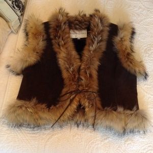 BLOOMINGDALE    GORGEOUS  FUR VEST