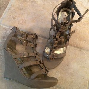 Taupe gladiator platform wedge