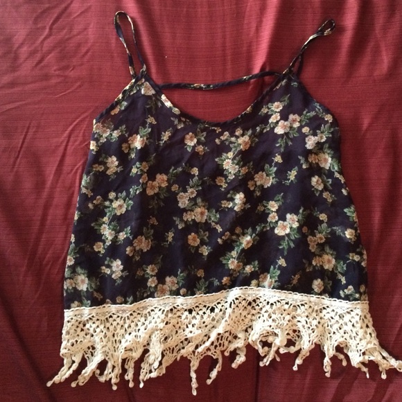 Floral lace crop top tank