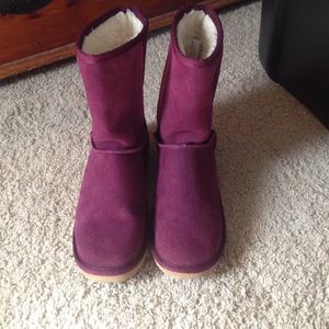 Burgundy/deep purple boots
