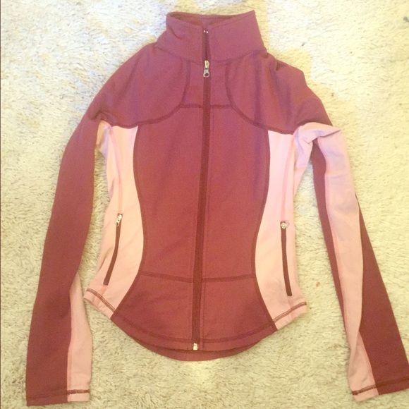 💥SOLD ON MERC💥Lululemon Athletica Jacket - XS