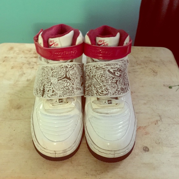 Classic Jordans size 6.5Y