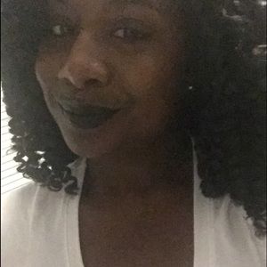 Meet your Posher, Ciara