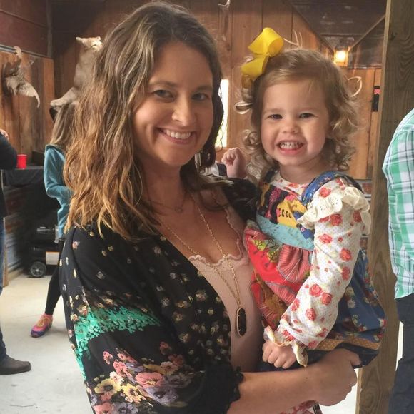 Meet your Posher, Ashley - Picture 1 of 1