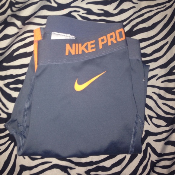 Nike Pro Capri Leggings. 💕