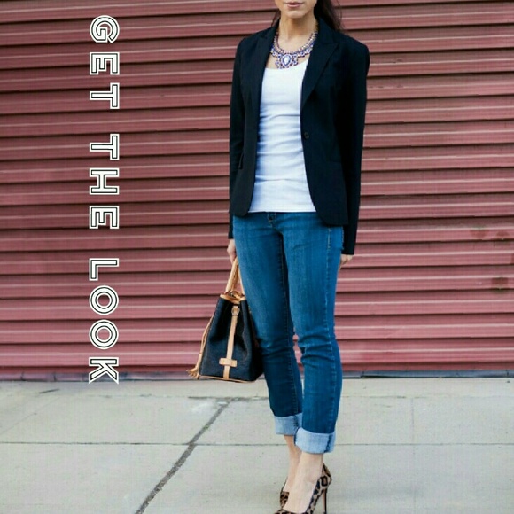 American Eagle Black Blazer