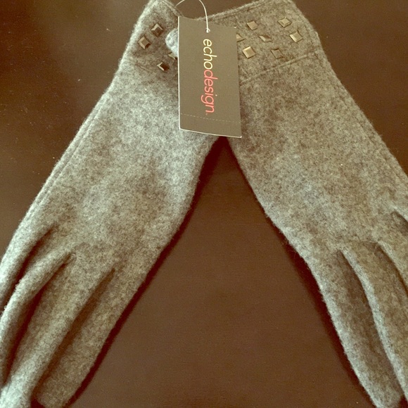 Grey wool echo gloves with charcoal studs - Picture 1 of 4
