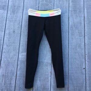 Reversible black Lululemon leggings size 10
