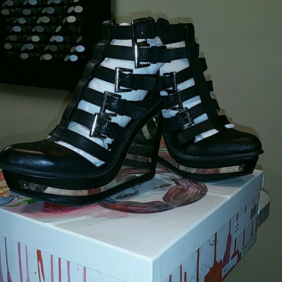 Jeffery campbell  clinic black