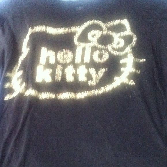 Hello kitty t shirt