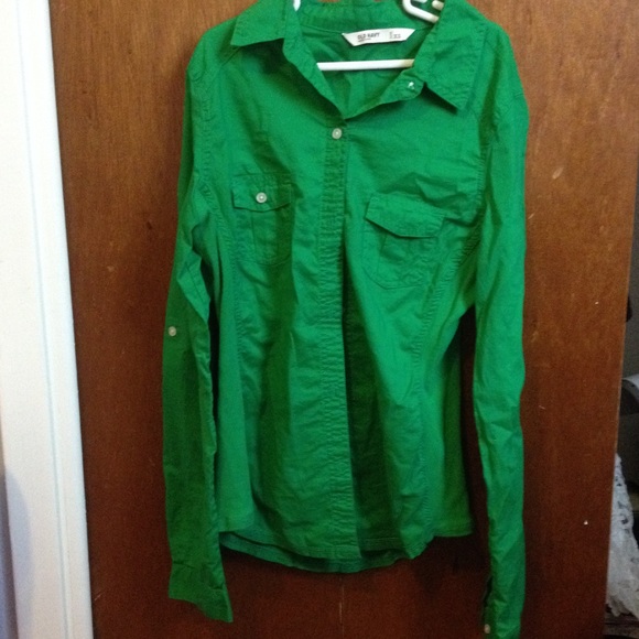 Green button down - Picture 2 of 2