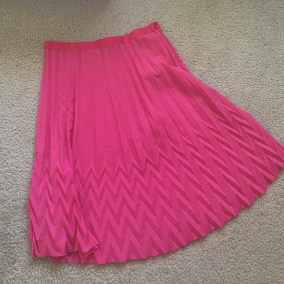 Pink knee length skirt