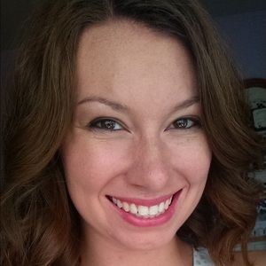 Meet your Posher, Hillary