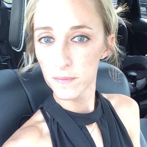 Meet your Posher, Jacquelyn