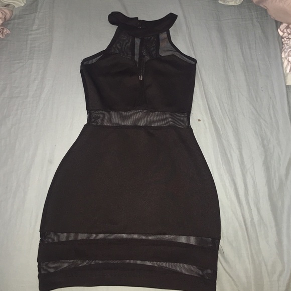 Short going out dress ! Super fashionable !